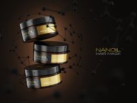 Hiustenhoitokäsittely Nanoililla. Miten keratiinihiusnaamio toimii?
